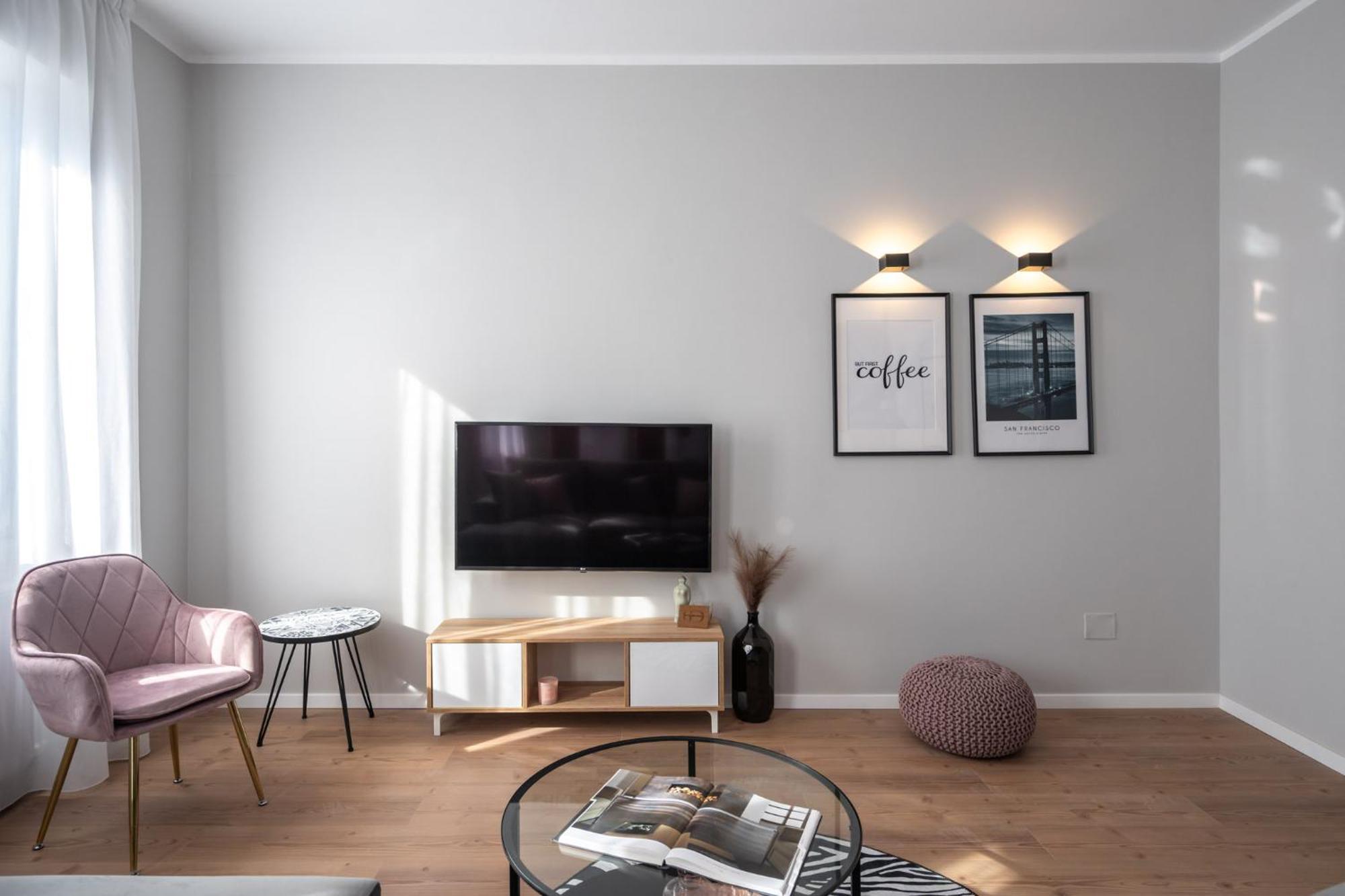 The Loft Luxury Apartments-Near The Park In The City Center Bucureşti Eksteriør bilde